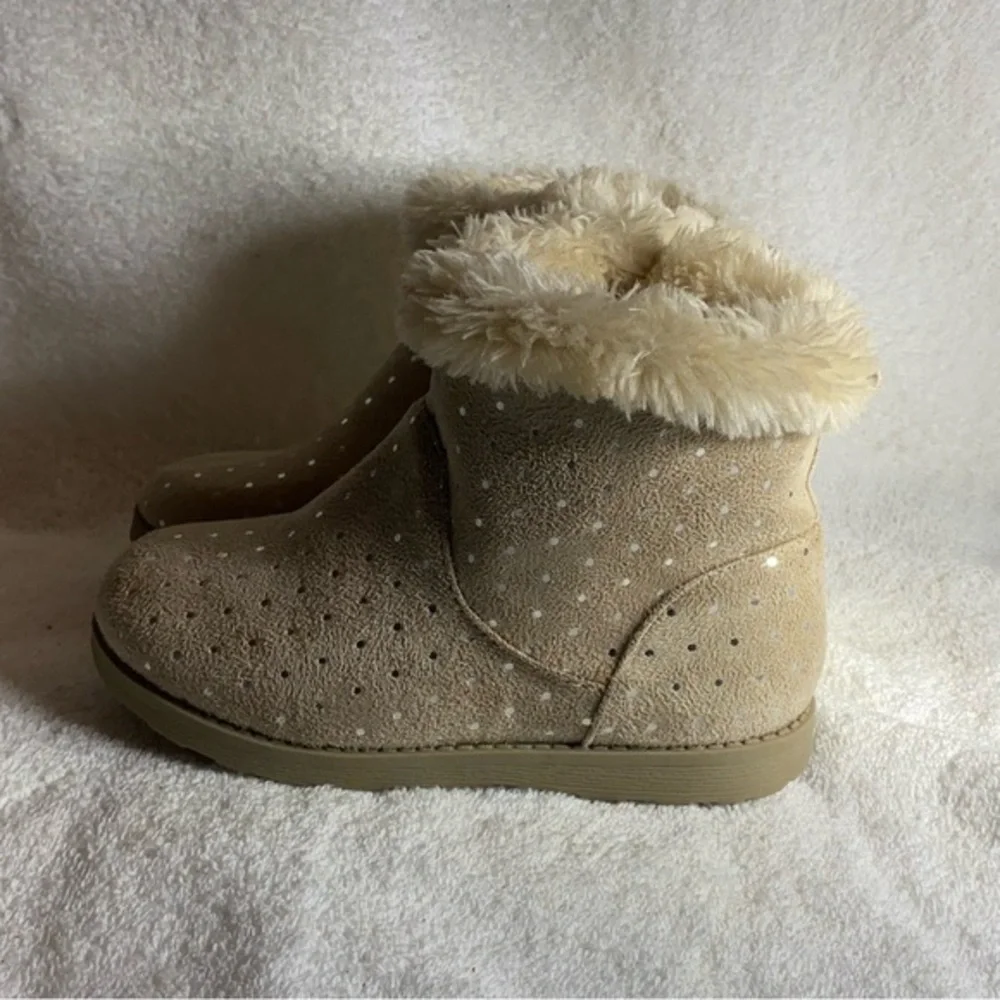 Cat And Jack Shoes Boots Girls Size 11 Fox Fur Lining Side Zip‎ Tan Booties